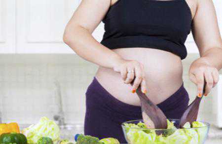 怀孕一个月同房出血是否会导致流产? 解答您的问题!