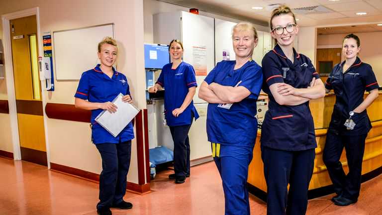 哪里代孕的费用低,烤肠会影响不孕不育吗 熬夜是职场女性不孕的祸根